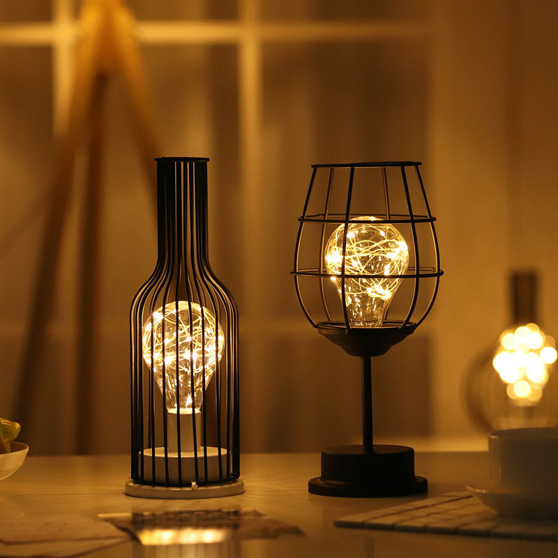Vintage Iron Table Lamp | Retro Battery-Powered Decorative Light