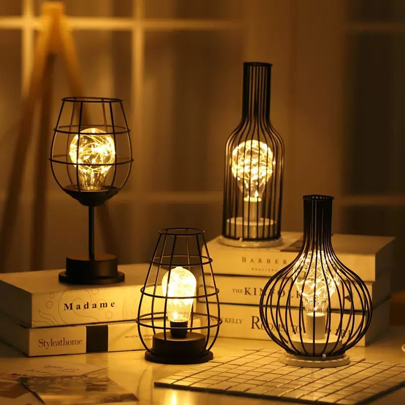 Vintage Iron Table Lamp | Retro Battery-Powered Decorative Light