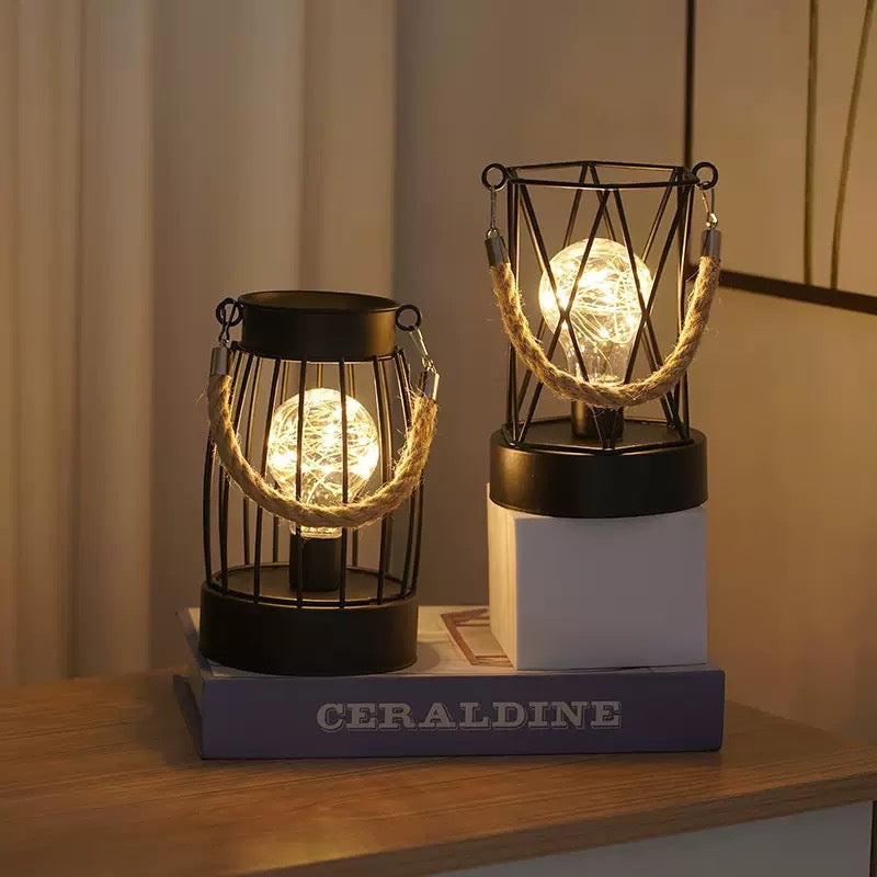 Vintage Iron Table Lamp | Retro Battery-Powered Decorative Light