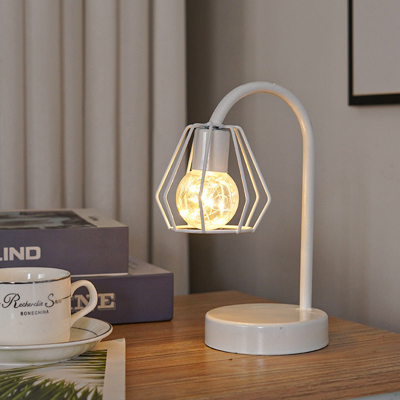 Vintage Iron Table Lamp | Retro Battery-Powered Decorative Light